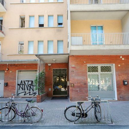 Sant'Orsola Colorful Huge Apartment Bologna Exterior foto
