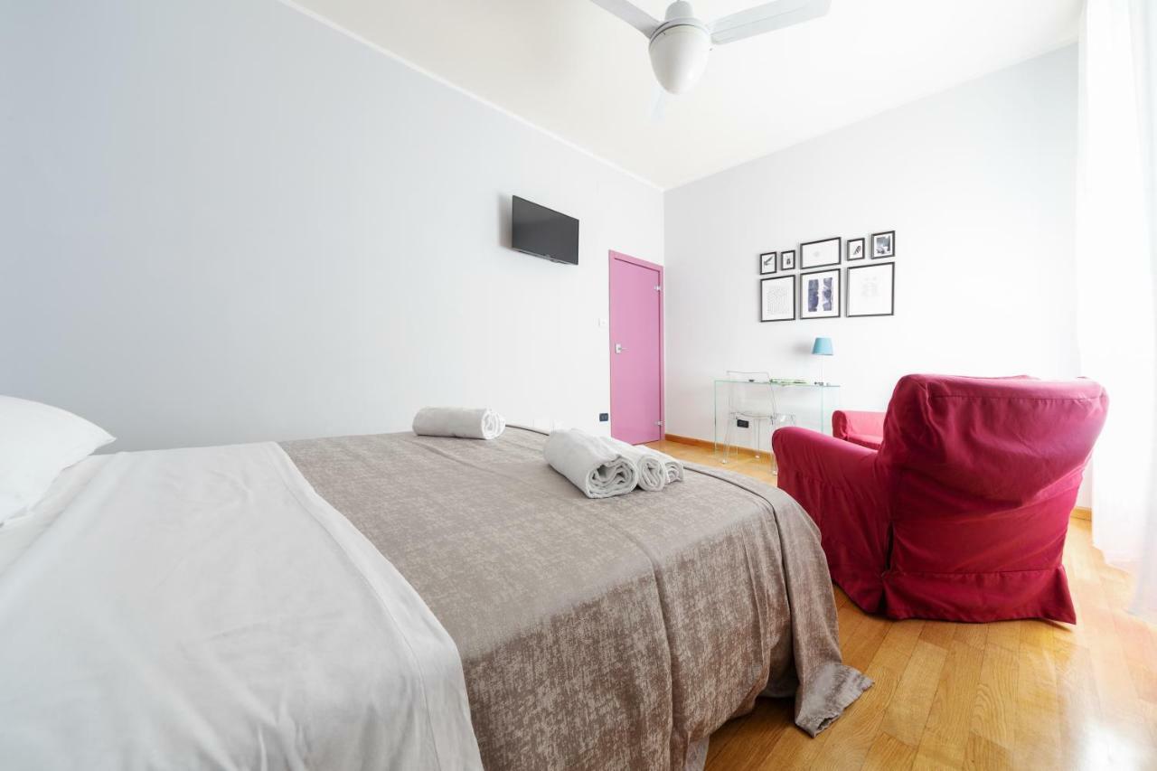 Sant'Orsola Colorful Huge Apartment Bologna Exterior foto